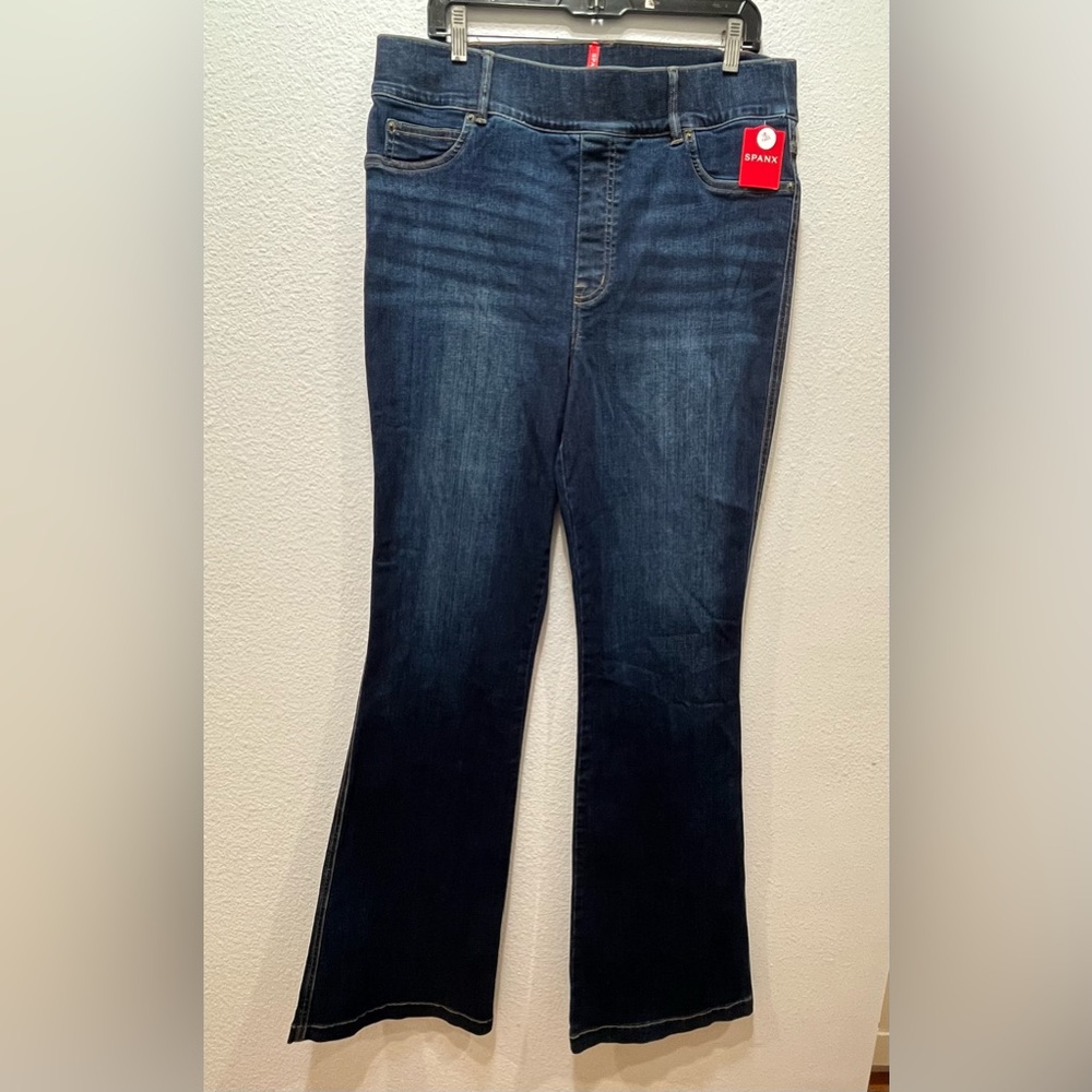 SPANX Flare Jeans NWT 1X Tall
